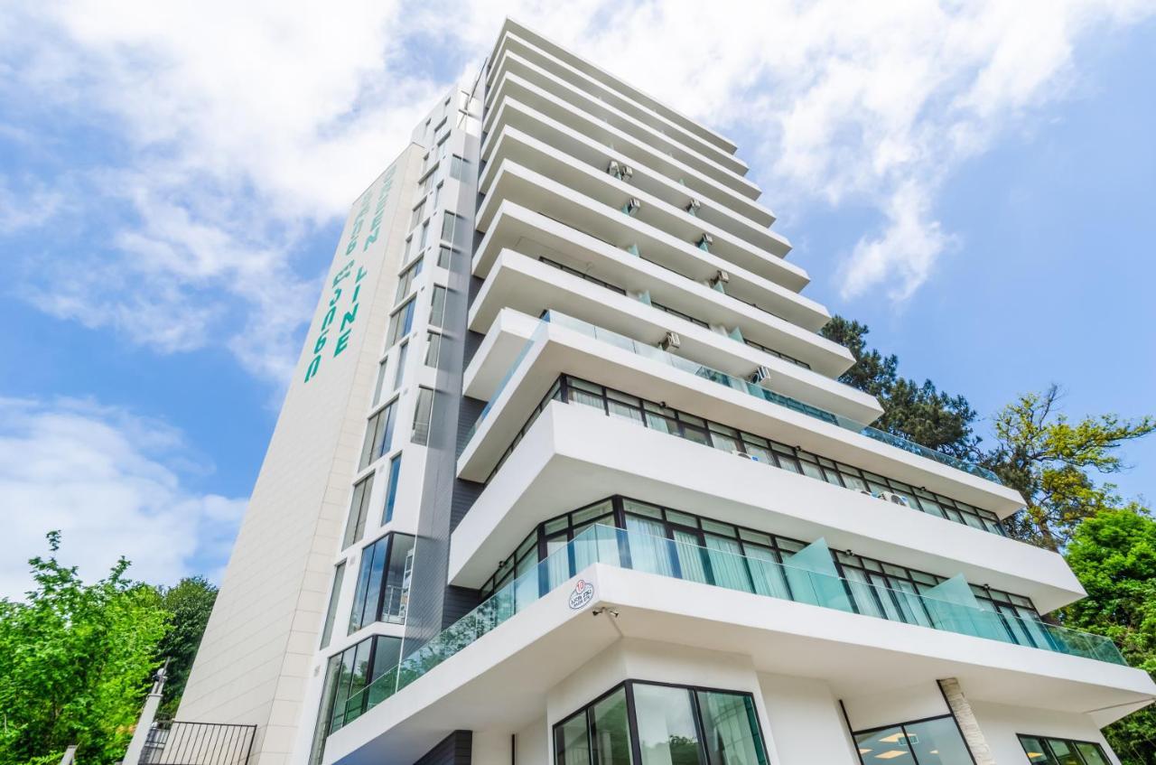 Green Line Apartment バトゥーミ エクステリア 写真
